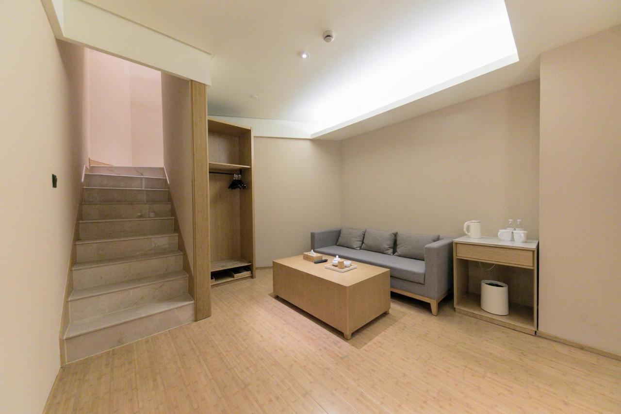 Ji Zhangjiang Hotel